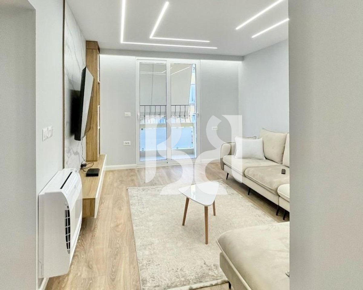 APPARTAMENTO 1+1 NELL'AREA DI ISH BLLOKU VICINO ALLA LIBRERIA UNIVERSITARIA