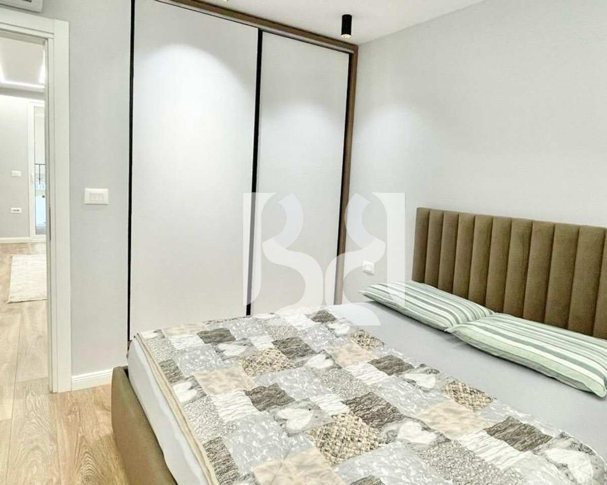 APPARTAMENTO 1+1 NELL'AREA DI ISH BLLOKU VICINO ALLA LIBRERIA UNIVERSITARIA