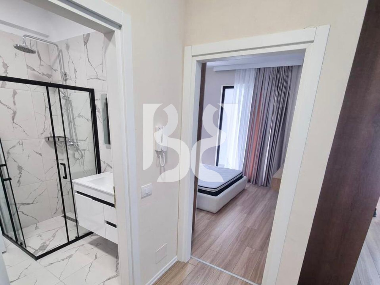 APARTAMENT 1+1 ME QIRA URBAN GATE ASTIR 500 EURO