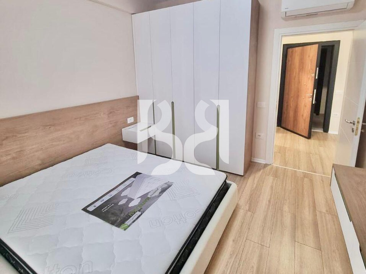APARTAMENT 1+1 ME QIRA URBAN GATE ASTIR 500 EURO