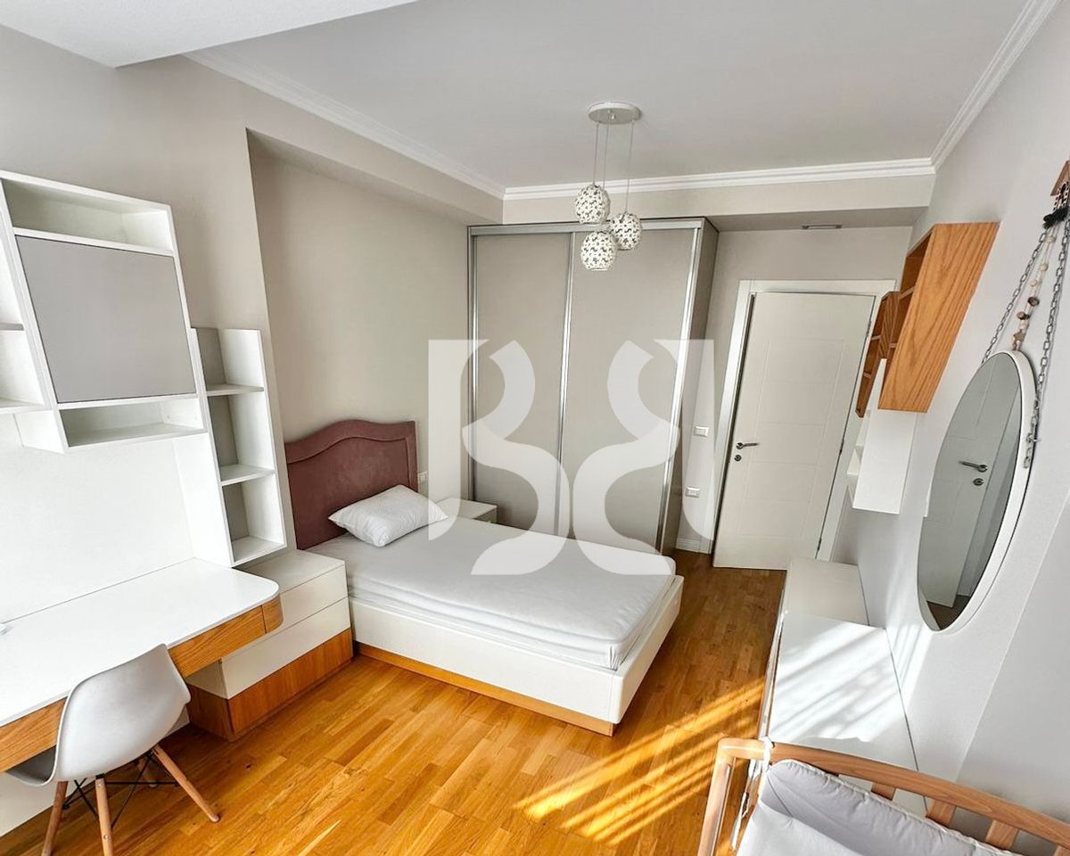 FOR RENT 3+1+2 BATHROOMS +2 PARKING SPACES IN THE PARIS MUNICIPALITY NEAR KRISTAL CENTER