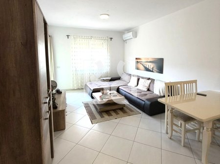 APARTAMENT 1+1 NE SHITJE TEK KOPSHTI BOTANIK