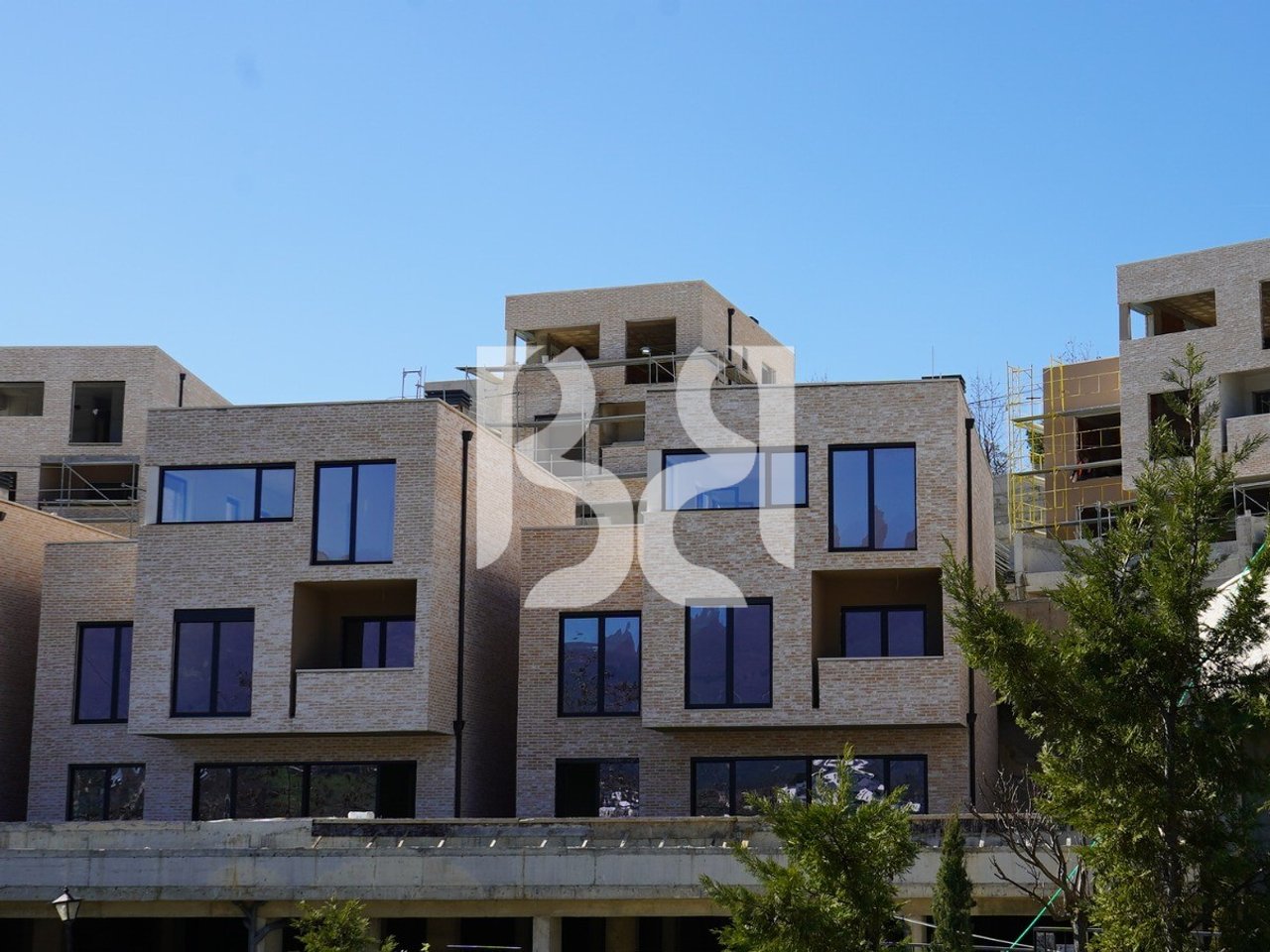 SHITET DUPLEX TEK REZIDENCA SWAN LAKE*