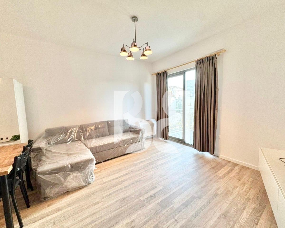 APARTAMENT ME QERA 1+1 TEK ISH FUSHA E AVIACIONIT