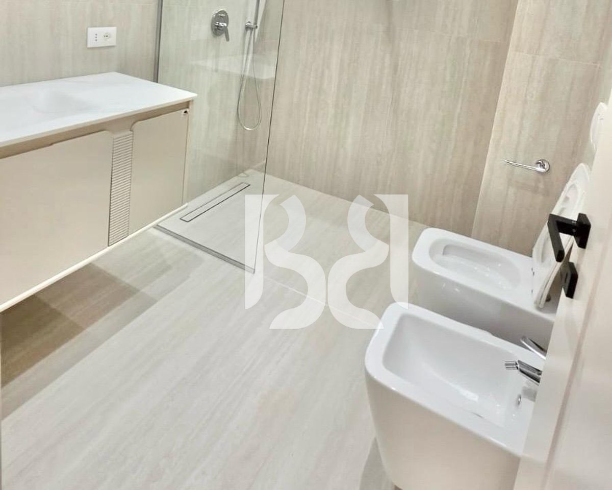 AMBIENT / APARTMENT 2+1+2 + PARKING SPACE – NEAR RTSH / COIN, TIRANA