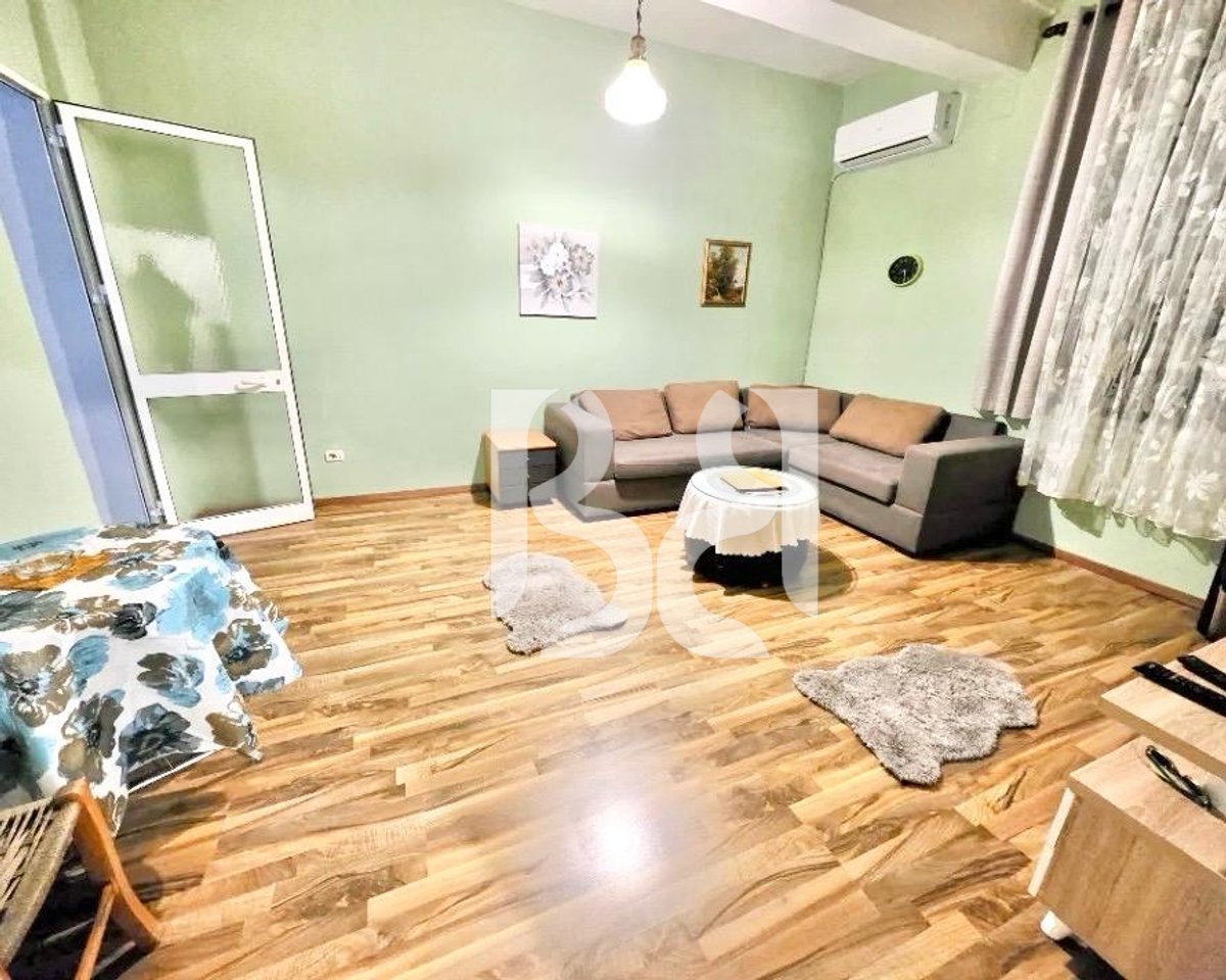 APARTAMENT 1+1 ME QERA TEK MYSLYM SHYRI*