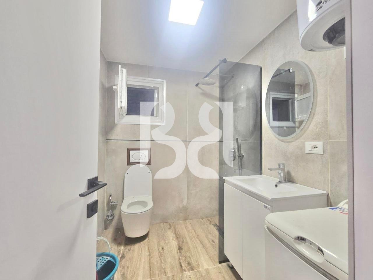 OFFICE SPACE FOR RENT NEAR JEAN D'ARC BOULEVARD*