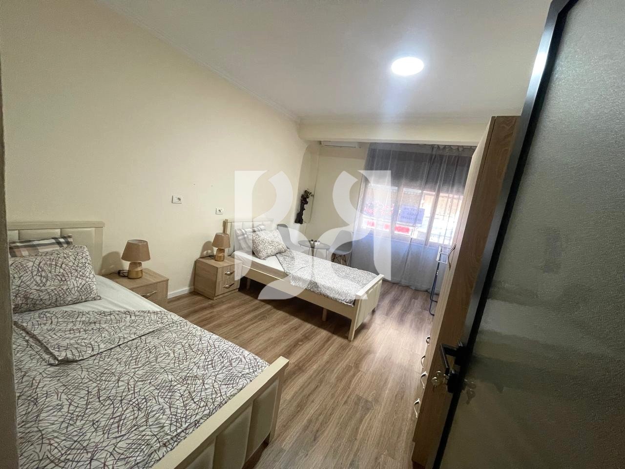 JEPET ME QIRA APARTAMENT 1+1 NE MYSLYM SHYR*
