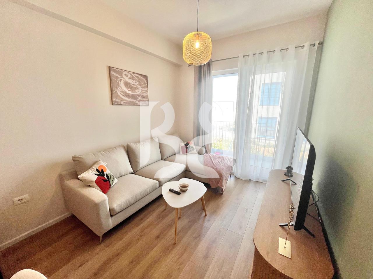 APARTAMENT 1+1 ME QIRA RESIDENCA OXA FRESK 450 EURO*