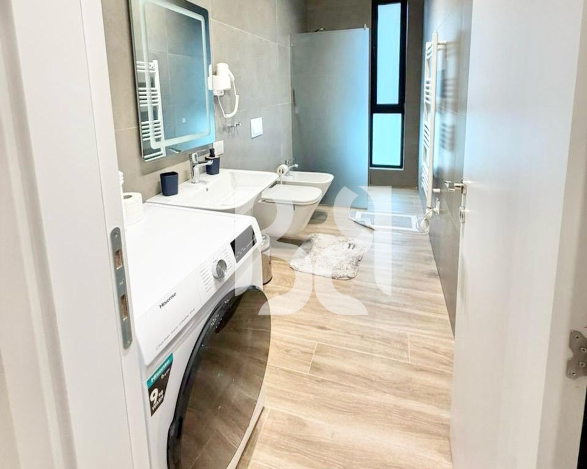 APARTAMENT 2+1+2+POST PARKIMI ME QERA TEK SQUARE 21