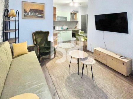 APARTAMENT ME QERA 2+1 TEK RRUGA E KOSOVAREVE