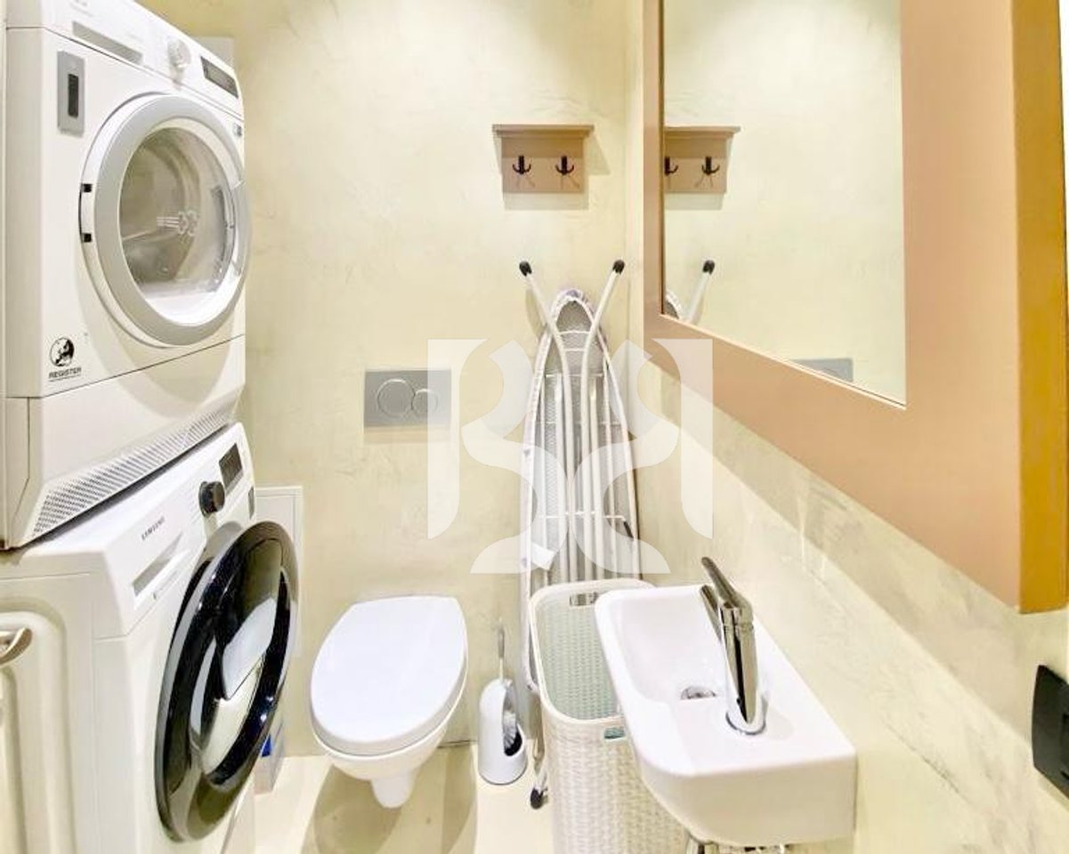APARTAMENT 2+1+2+POST PARKIMI TEK AMBASADOR 3
