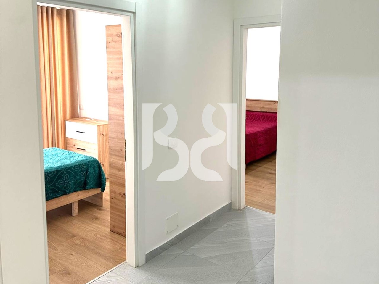 APARTAMENT 2+1 ME QIRA TEK VILA L2 550 EURO