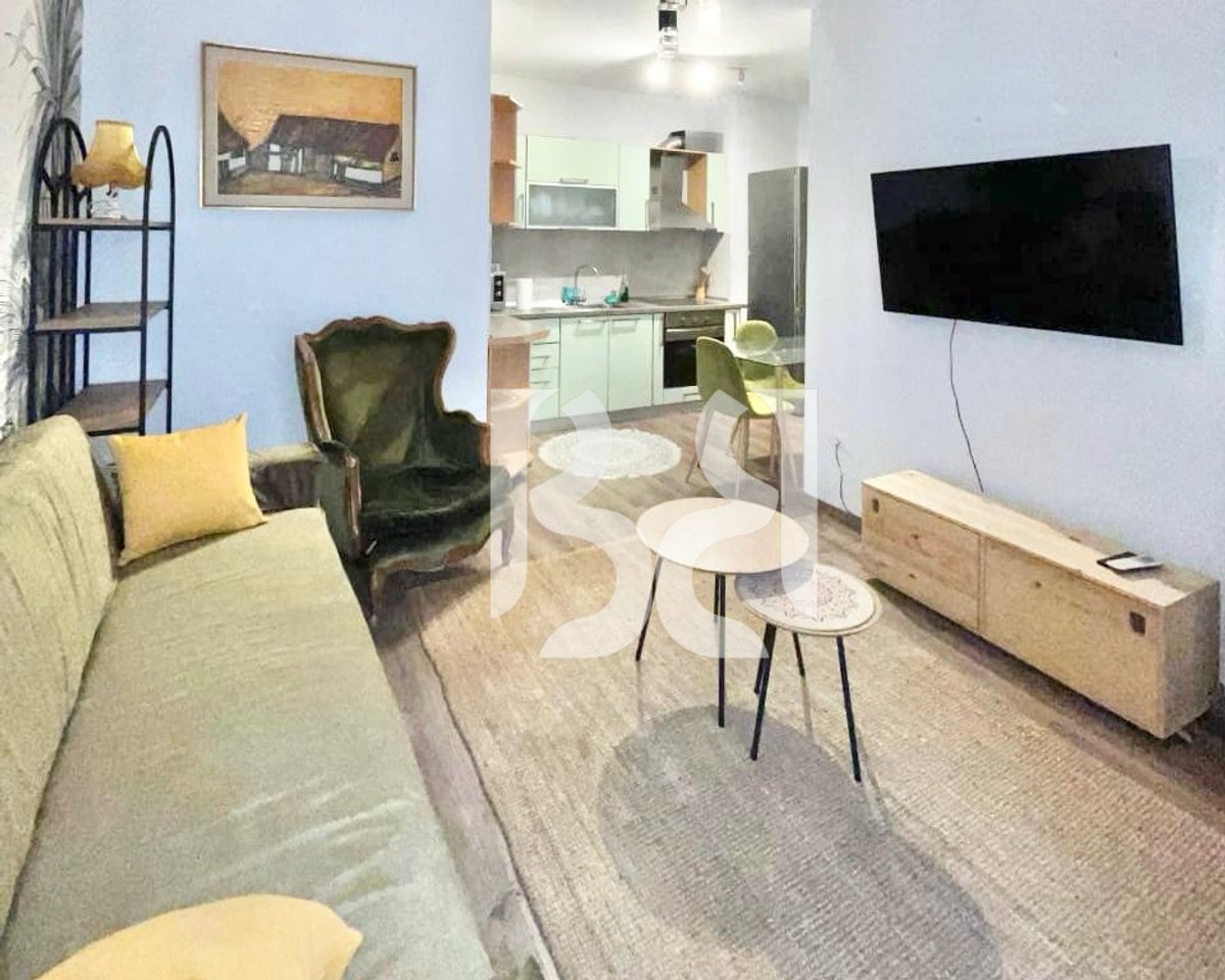 APARTAMENT ME QERA 2+1 TEK RRUGA E KOSOVAREVE