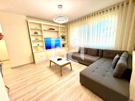 APARTAMENT 1+1 ME QIRA TEK RRUGA E KOSOVAREVE*