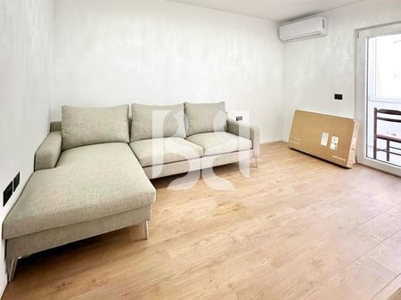 APARTAMENT NE SHITJE 1+1 TEK RRUGA IRFAN TOMINI