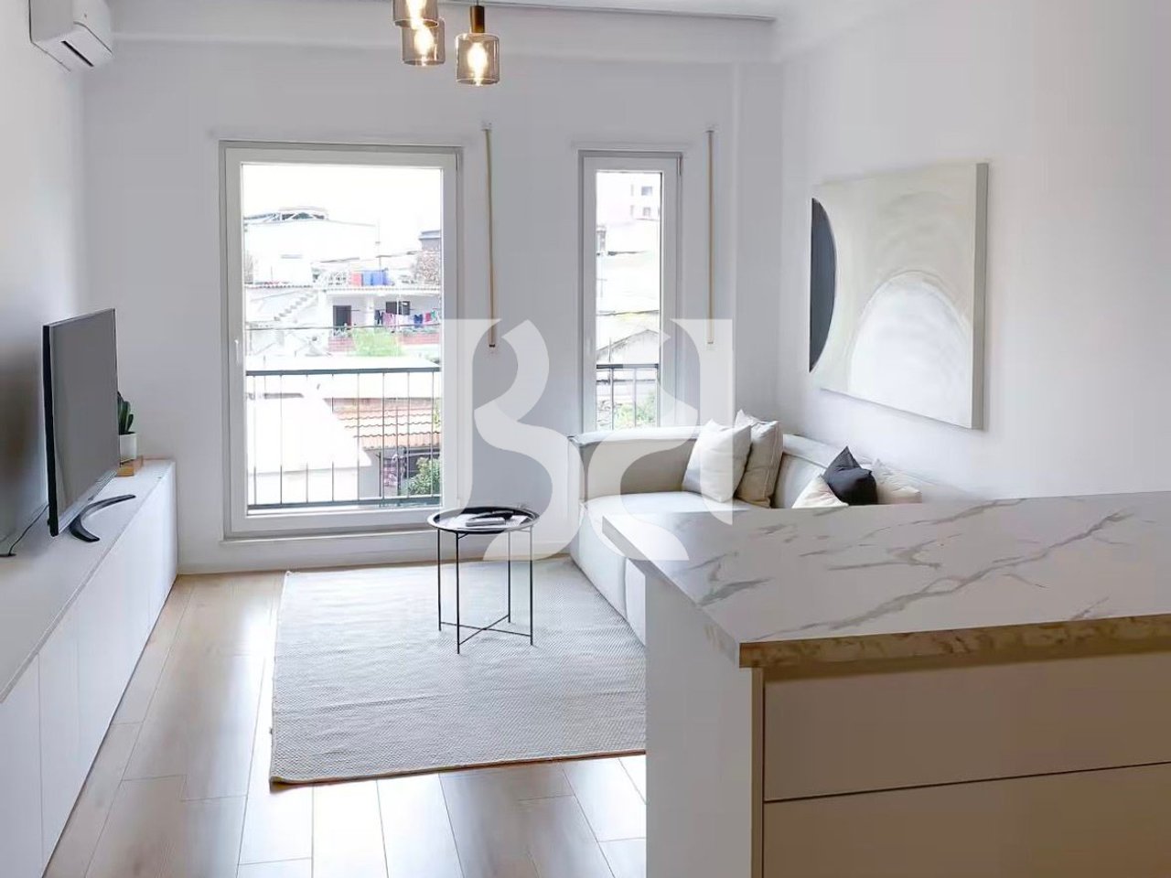 JEPET APARTAMENT 1+1 ME QIRA PRANE SPAK*
