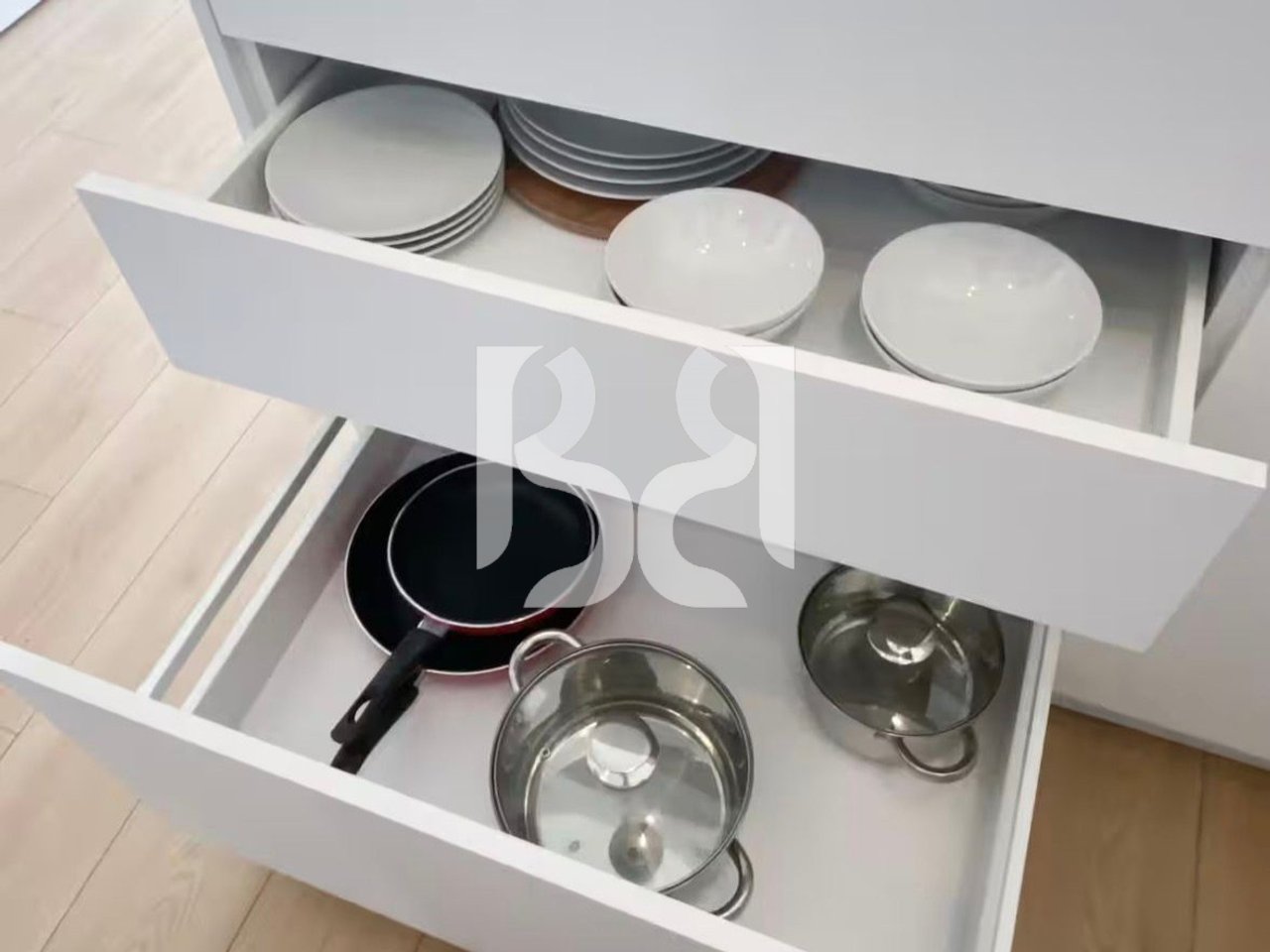 JEPET APARTAMENT 1+1 ME QIRA PRANE SPAK*