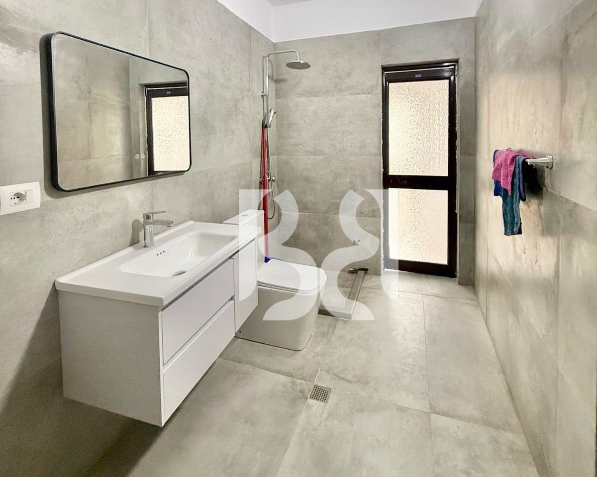 APARTAMENT 2+1 ME QERA TEK DON BOSKO