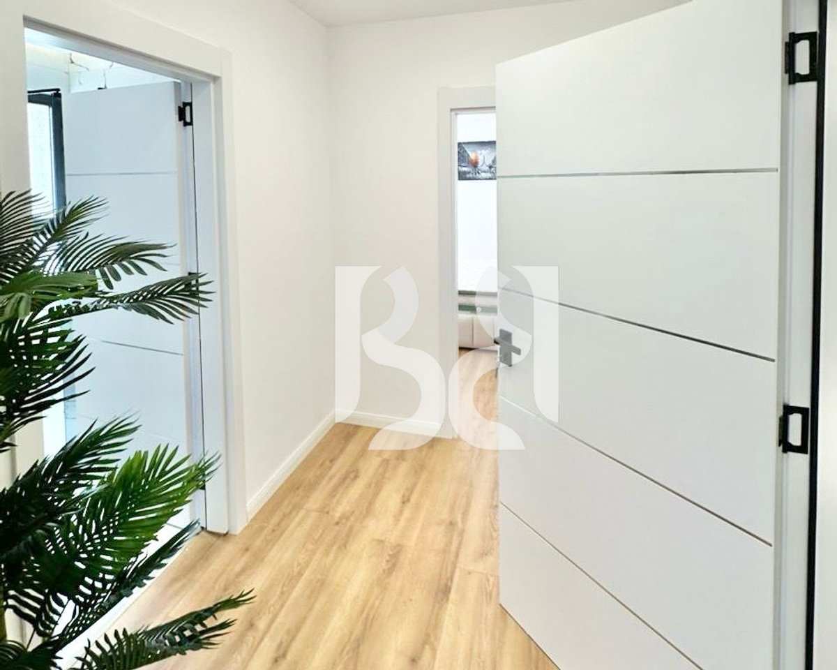 APARTAMENT NE SHITJE 2+1+2 TEK PALLATI ME SHIGJETA