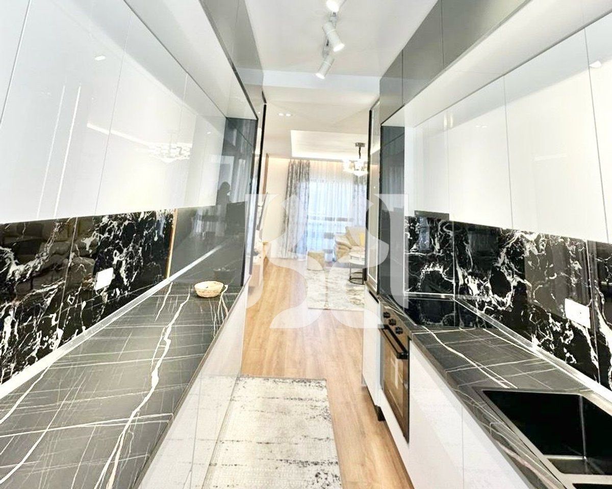 APARTAMENT NE SHITJE 2+1+2 TEK PALLATI ME SHIGJETA