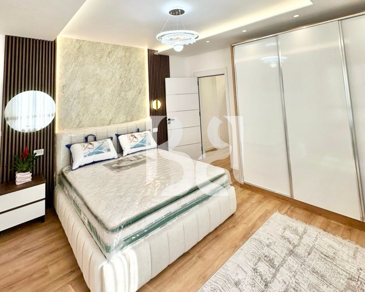 APARTAMENT NE SHITJE 2+1+2 TEK PALLATI ME SHIGJETA
