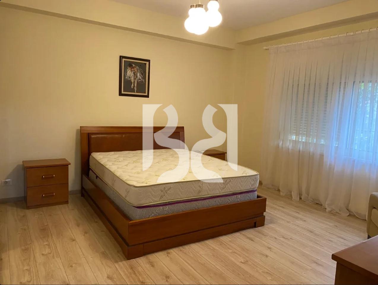 APARTAMENT 2+1 ME QIRA TEK BRRYLI *