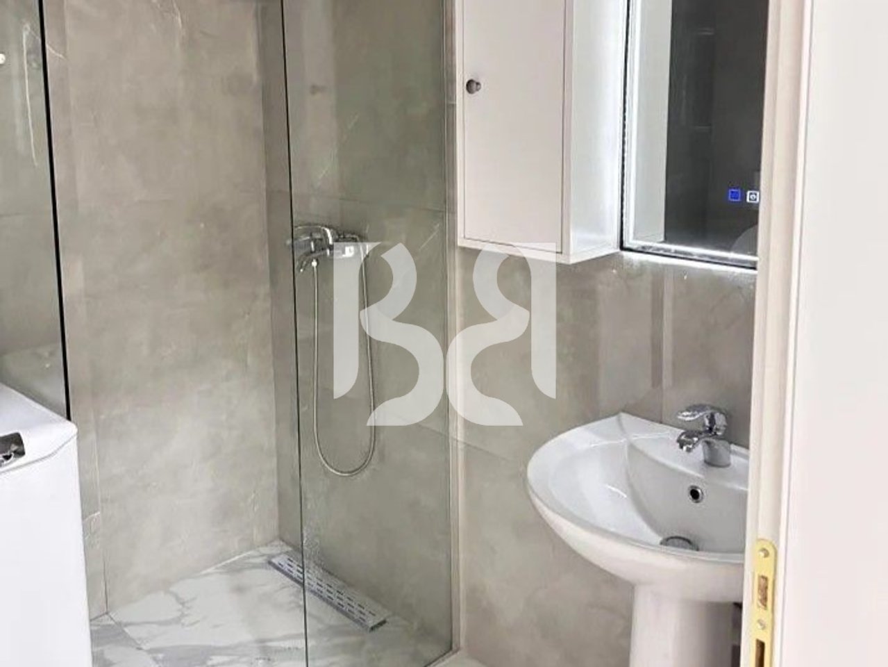APARTMENT 1+1+BALCONY FOR RENT ASTIR*