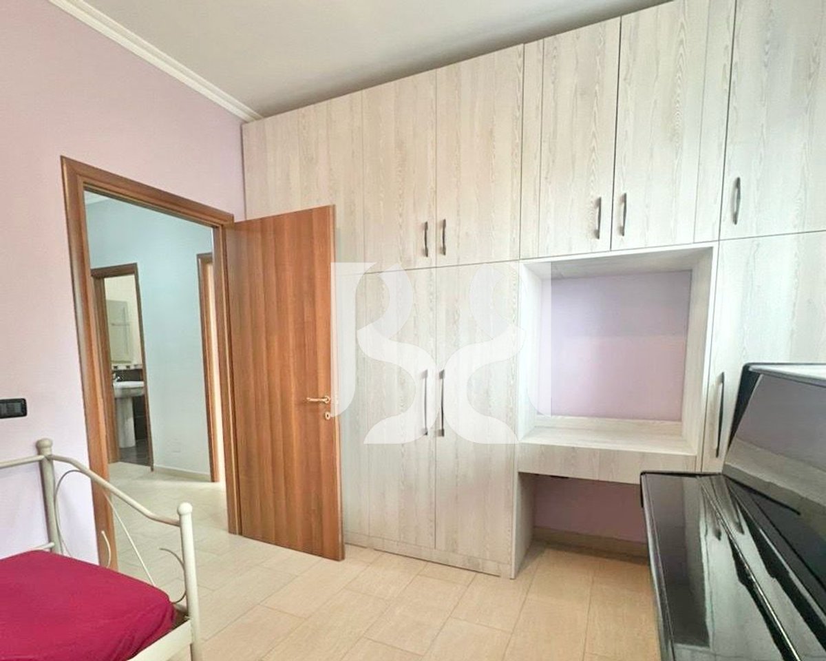 APARTAMENT NE SHITJE 2+1+2 NE FRESK