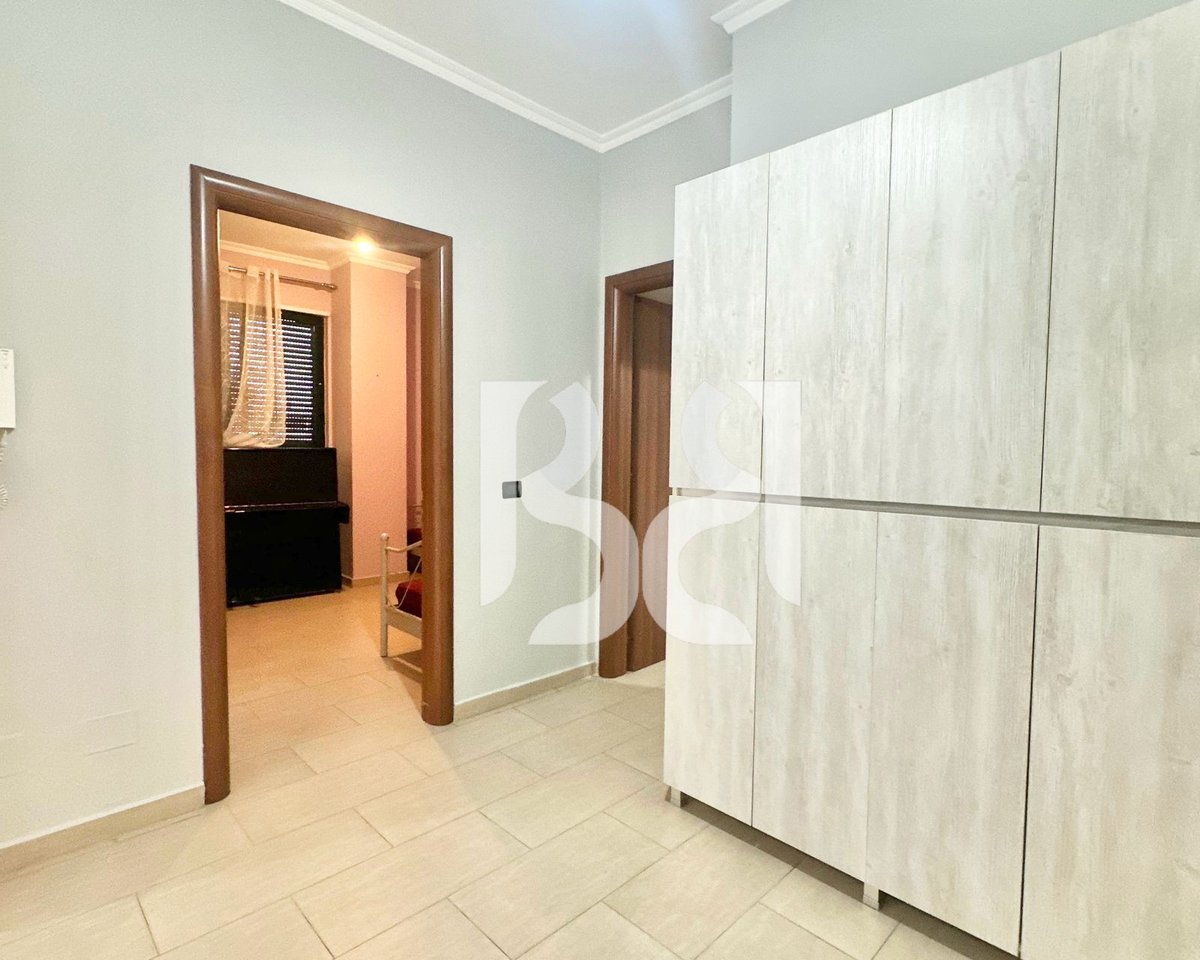 APARTAMENT NE SHITJE 2+1+2 NE FRESK