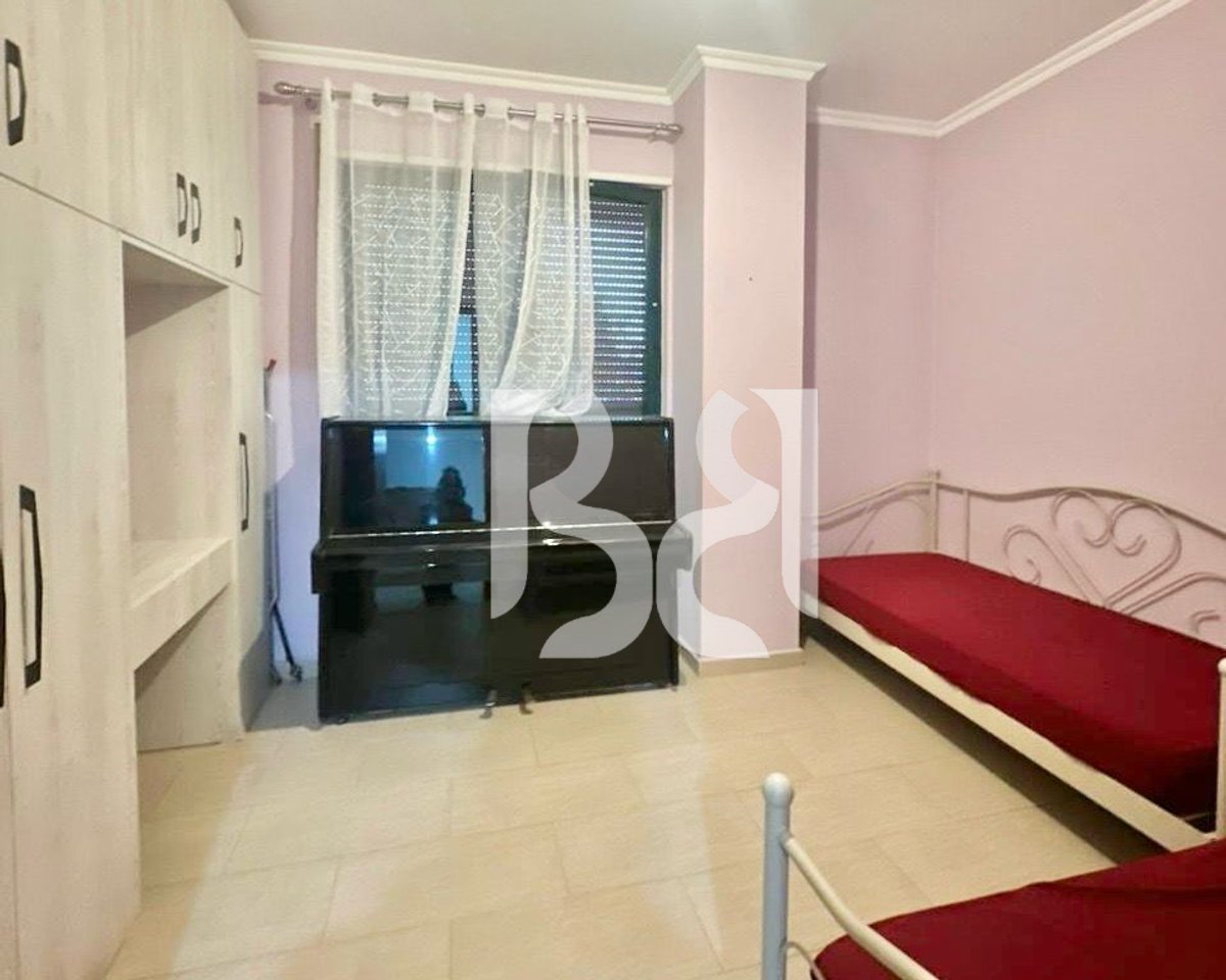 APARTAMENT NE SHITJE 2+1+2 NE FRESK