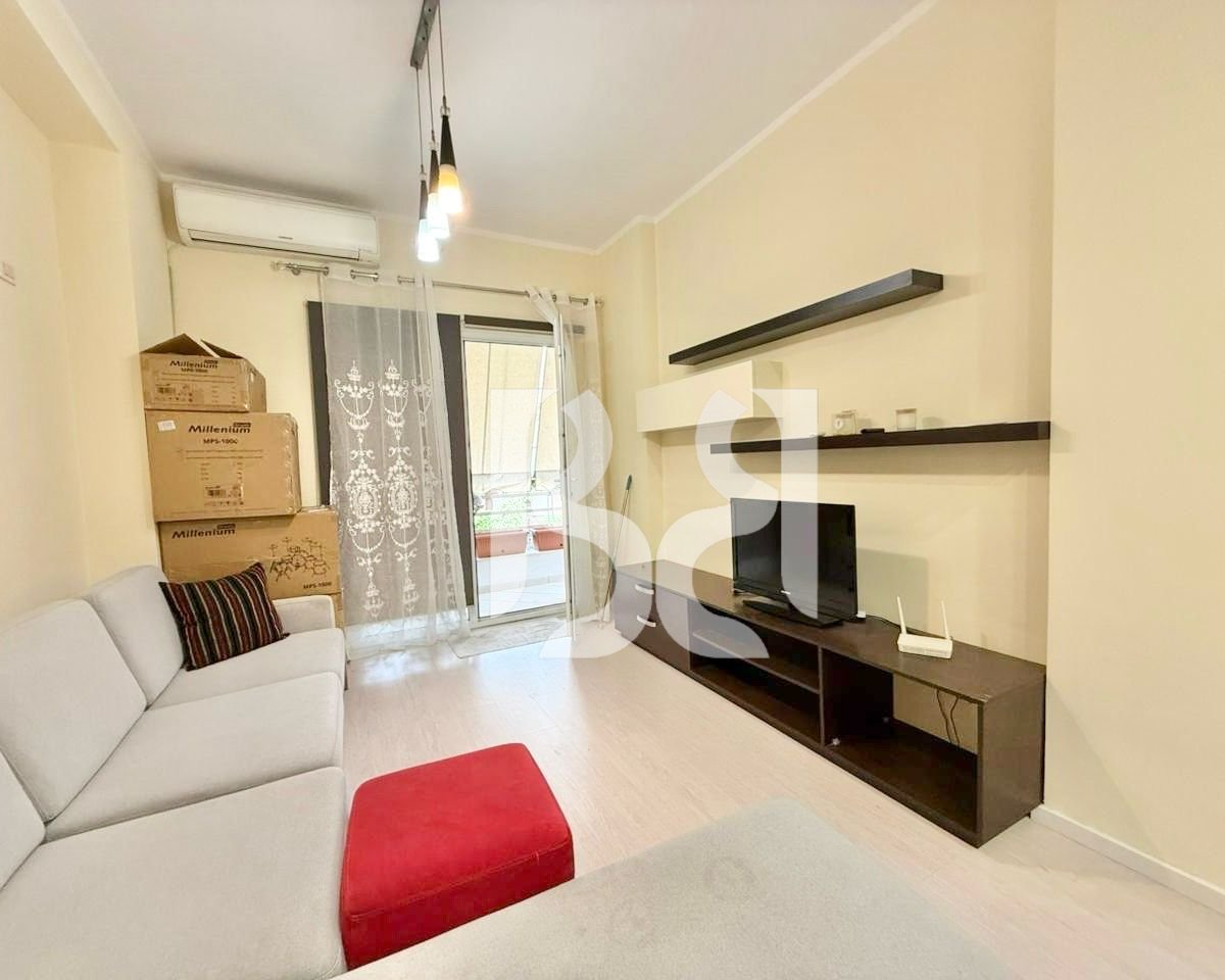 APARTAMENT 1+1+PARKIM ME QERA TEK KODRA E DIELLIT 1