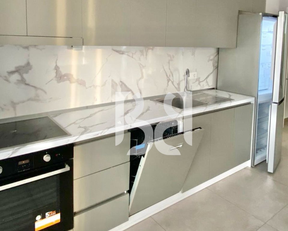 APARTAMENTI 2+1+2 ME QERA TEK FARMACIA 10