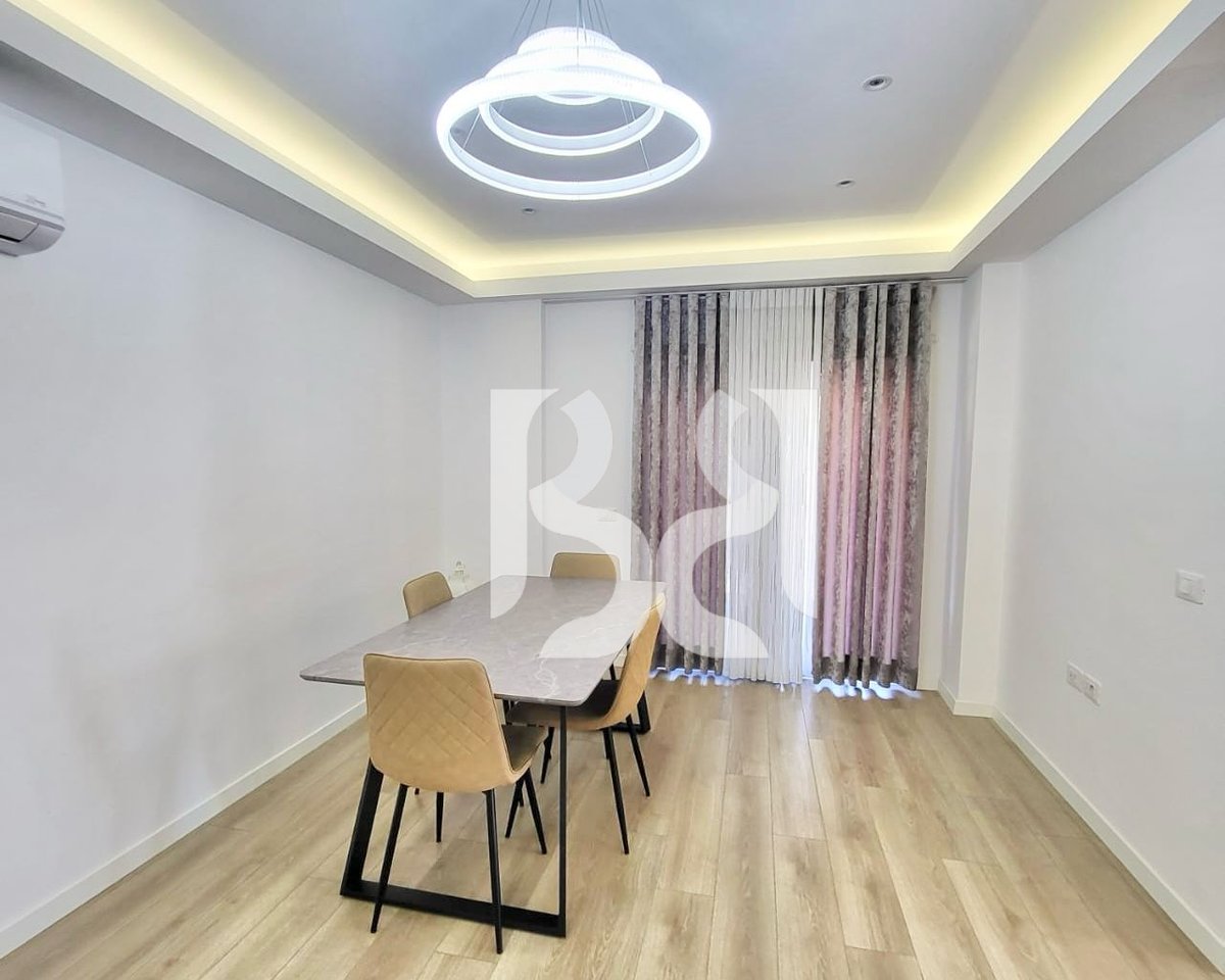 APARTAMENT 2+1+PARKIM ME QERA TEK KODRA E DIELLIT