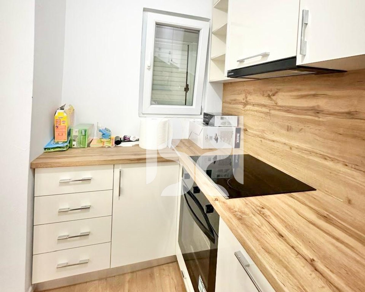 APARTAMENT NE SHITJE 1+1 TEK RRUGA IRFAN TOMINI