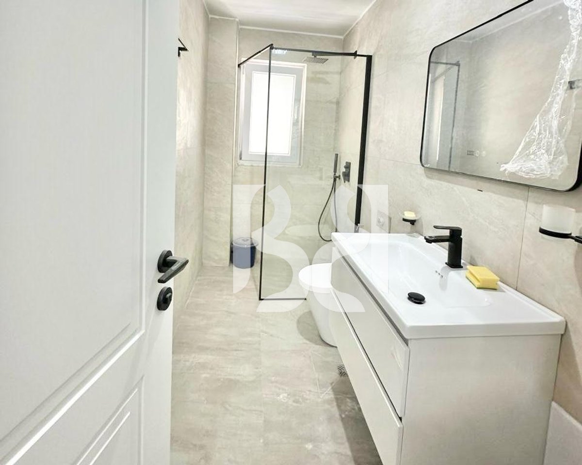 APARTAMENT NE SHITJE 1+1 TEK RRUGA IRFAN TOMINI