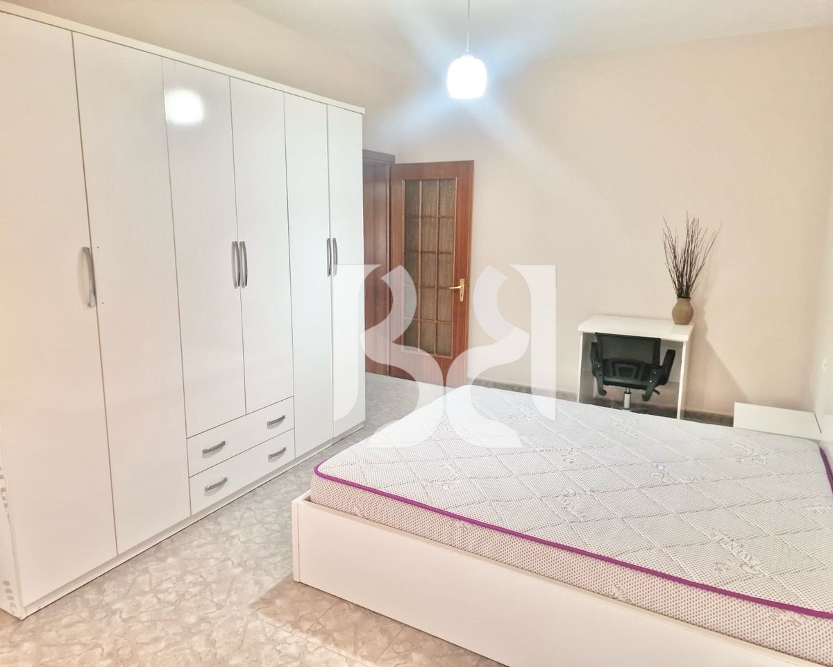 APARTAMENT ME QERA 2+1 NE QENDER