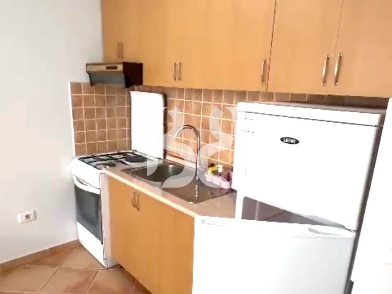 APARTAMENT NE SHITJE ZONA GOLEM 56000 €