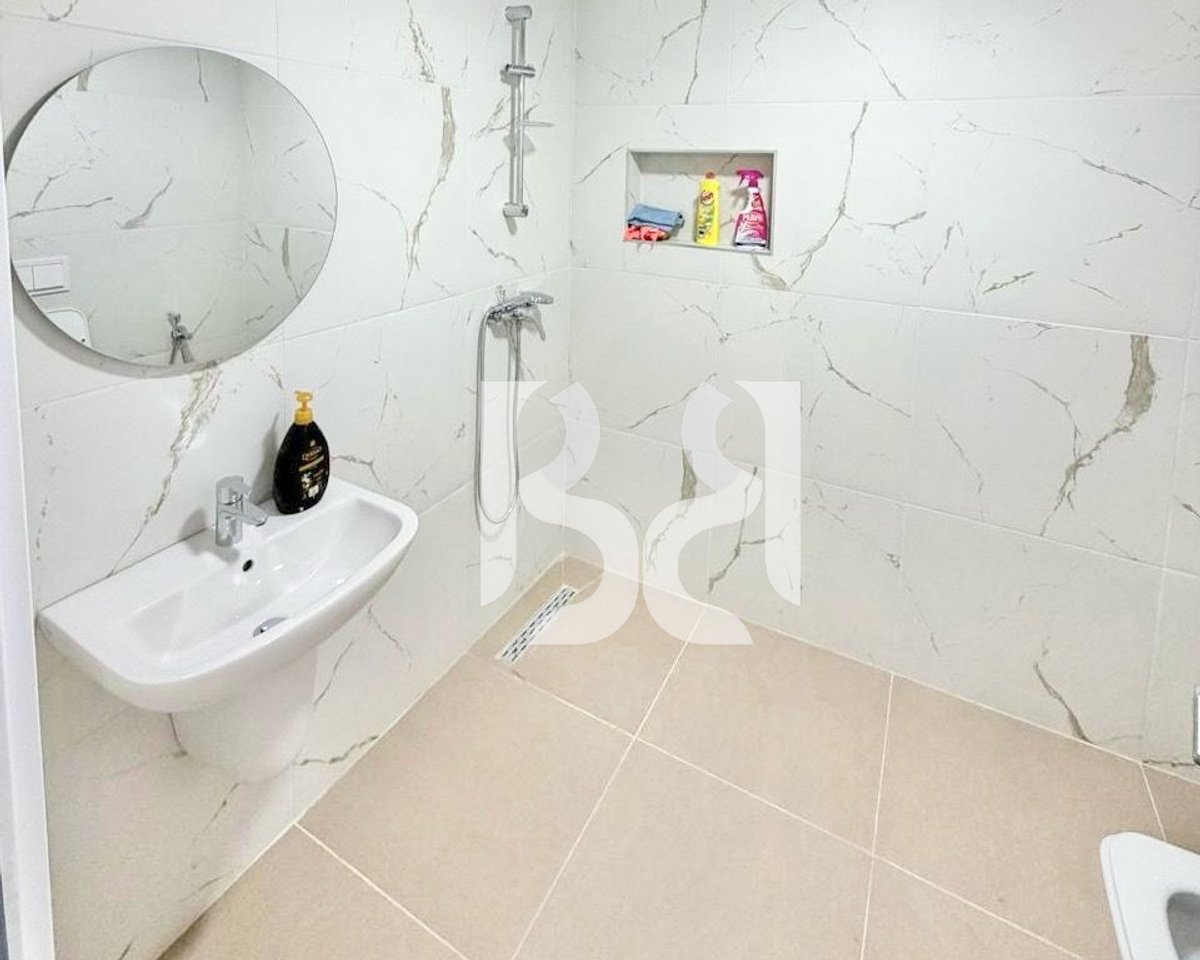 APARTAMENT ME QERA 2+1+2 TE REZIDENCA AKSES TIRANA