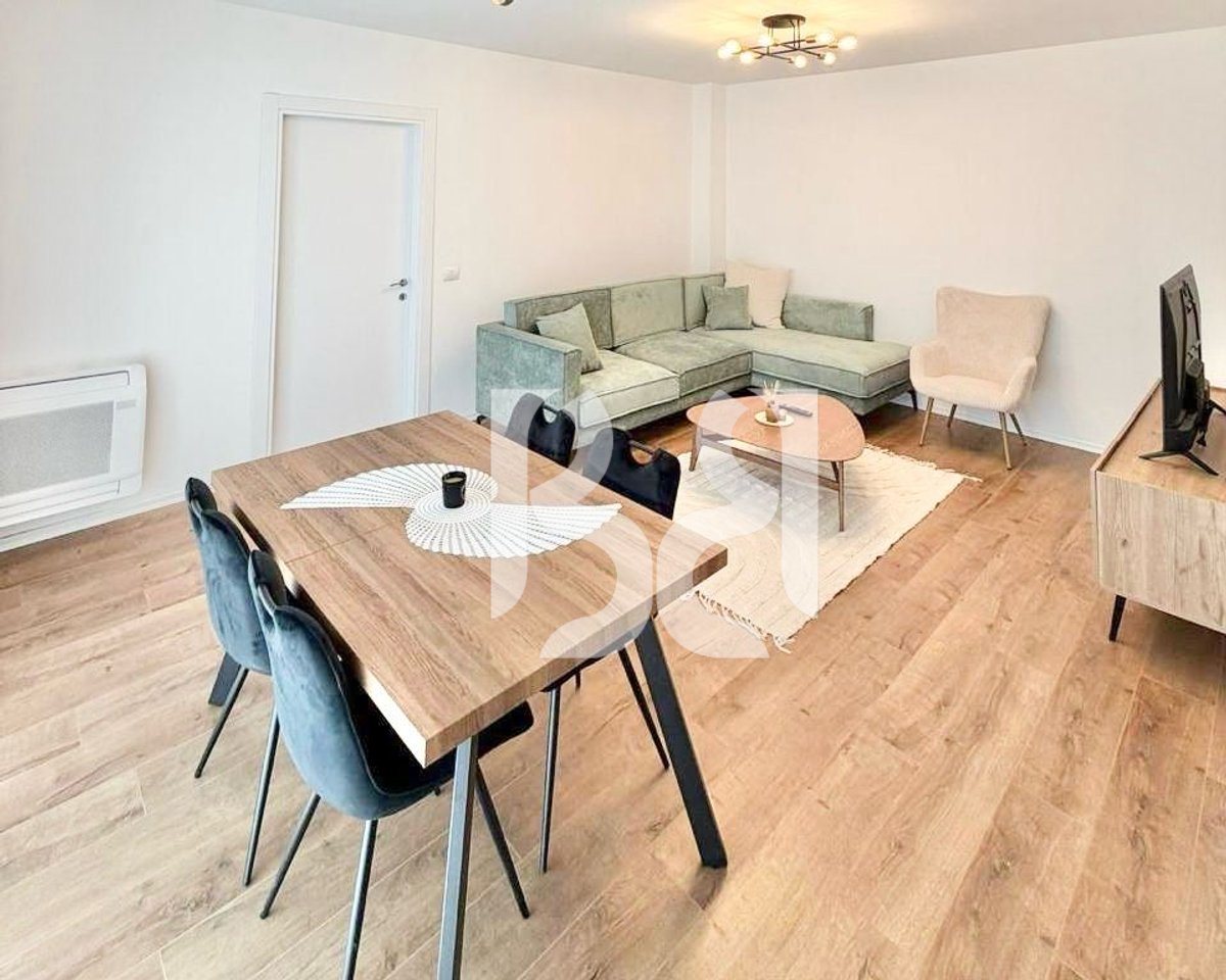 APARTAMENT ME QERA 2+1+2 TE REZIDENCA AKSES TIRANA