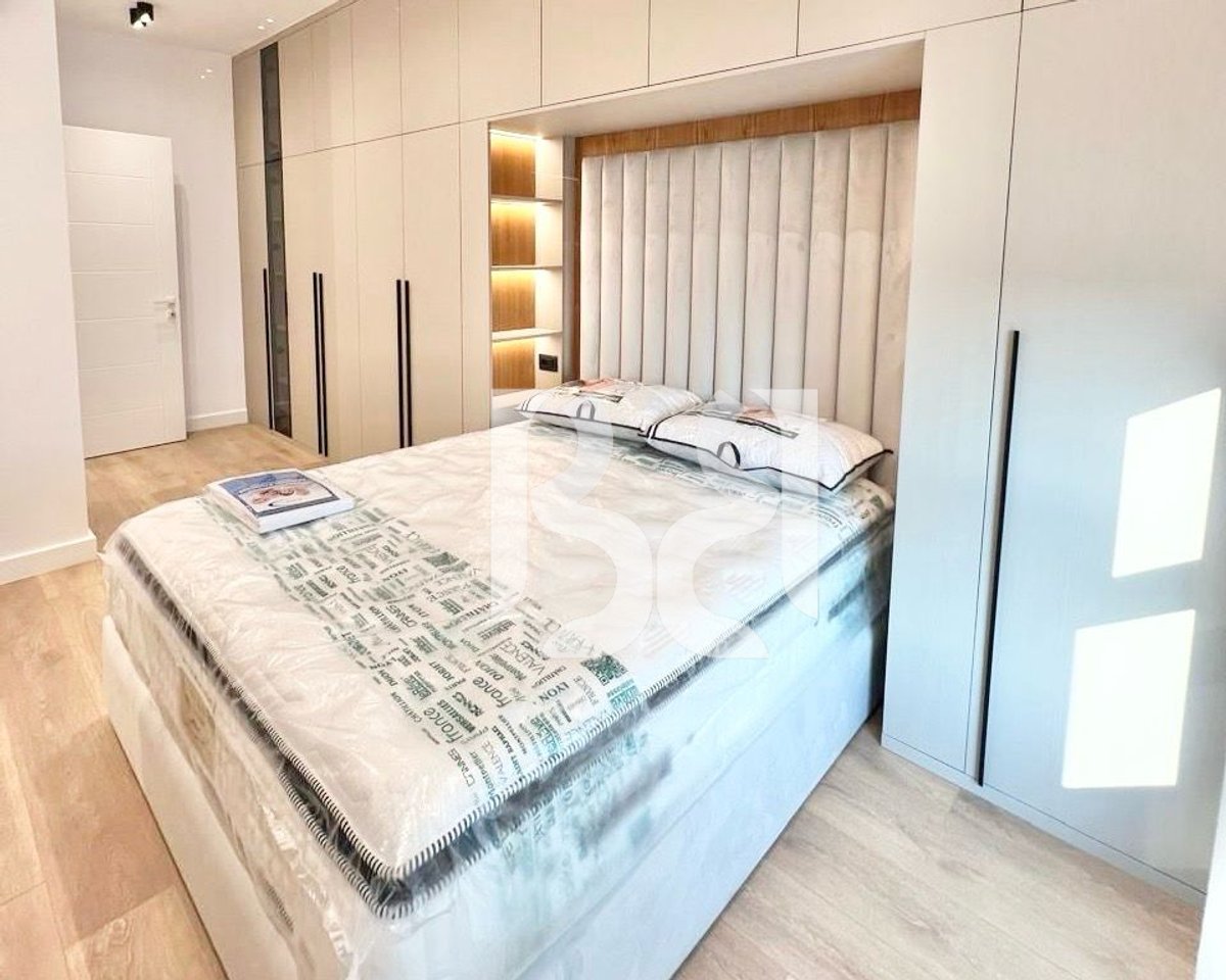 APARTAMENT 2+1+PARKIM TEK ISH FUSHA E AVIACIONIT