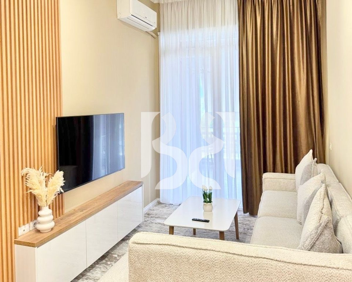 APARTAMENT 1+1 ME QERA TE KOPSHTI BOTANIK