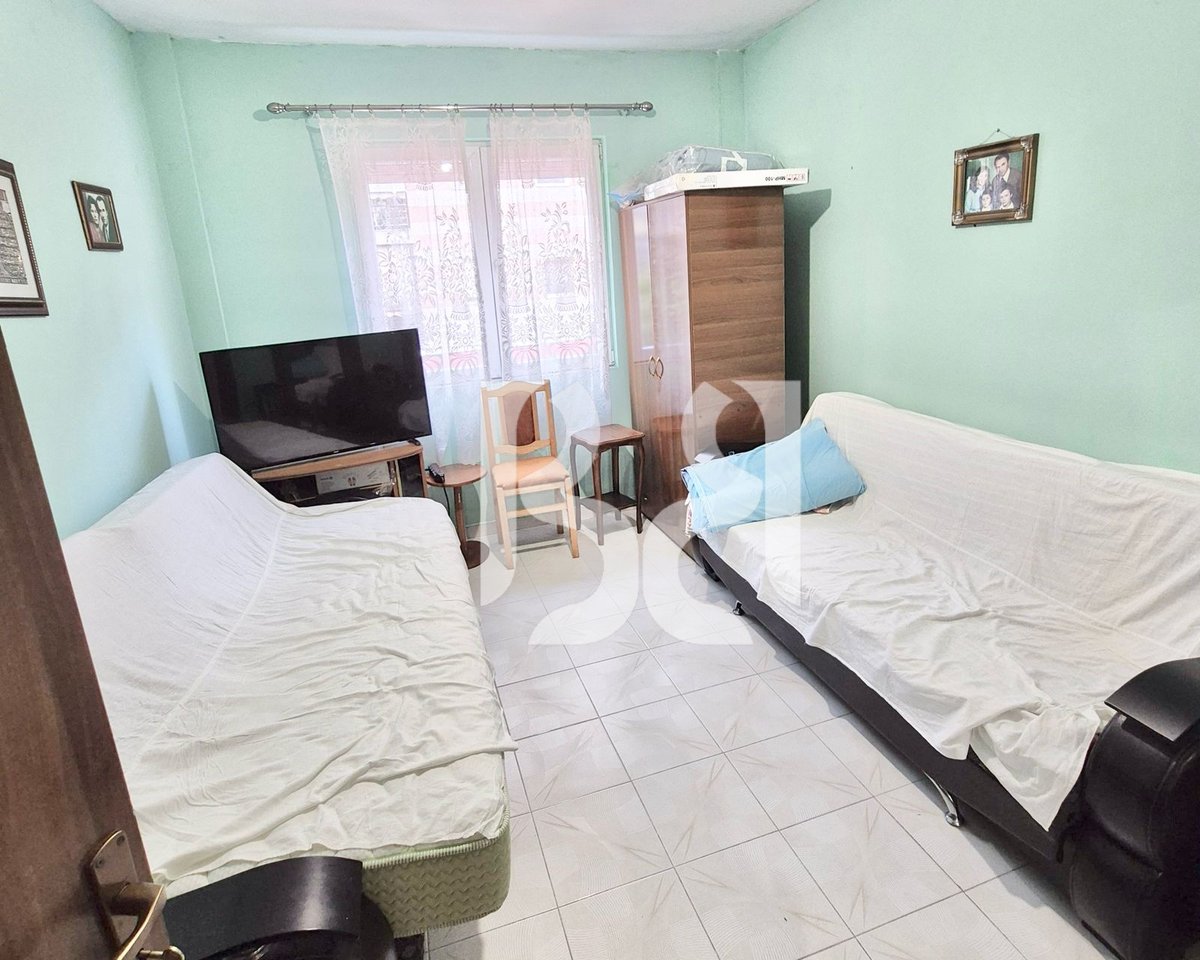 APARTAMENT 2+1 ME QERA TE KOMUNA E PARISIT