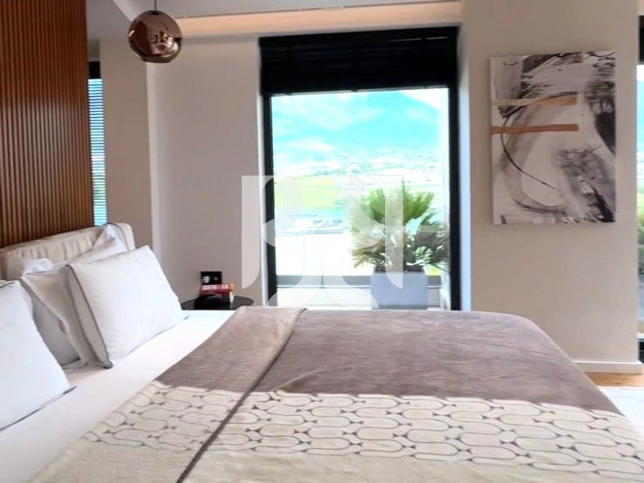 APPARTAMENTI PREMIUM IN AFFITTO CON VISTA SUL LAGO DI FARKA