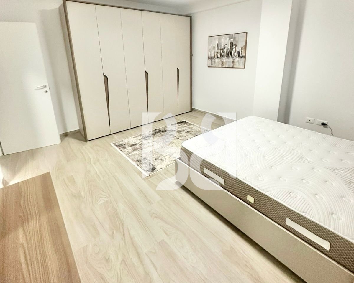 APARTAMENT ME QERA 2+1+2+PARKIM TE PAZARI I RI