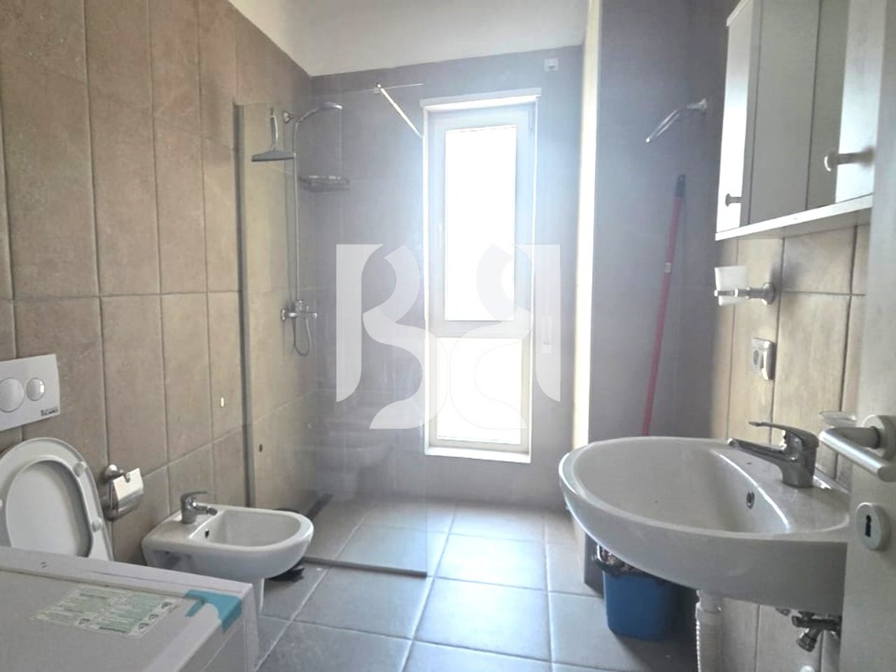 APARTAMENT 2+1+2 ME QIRA NE ASTIR 600 Euro