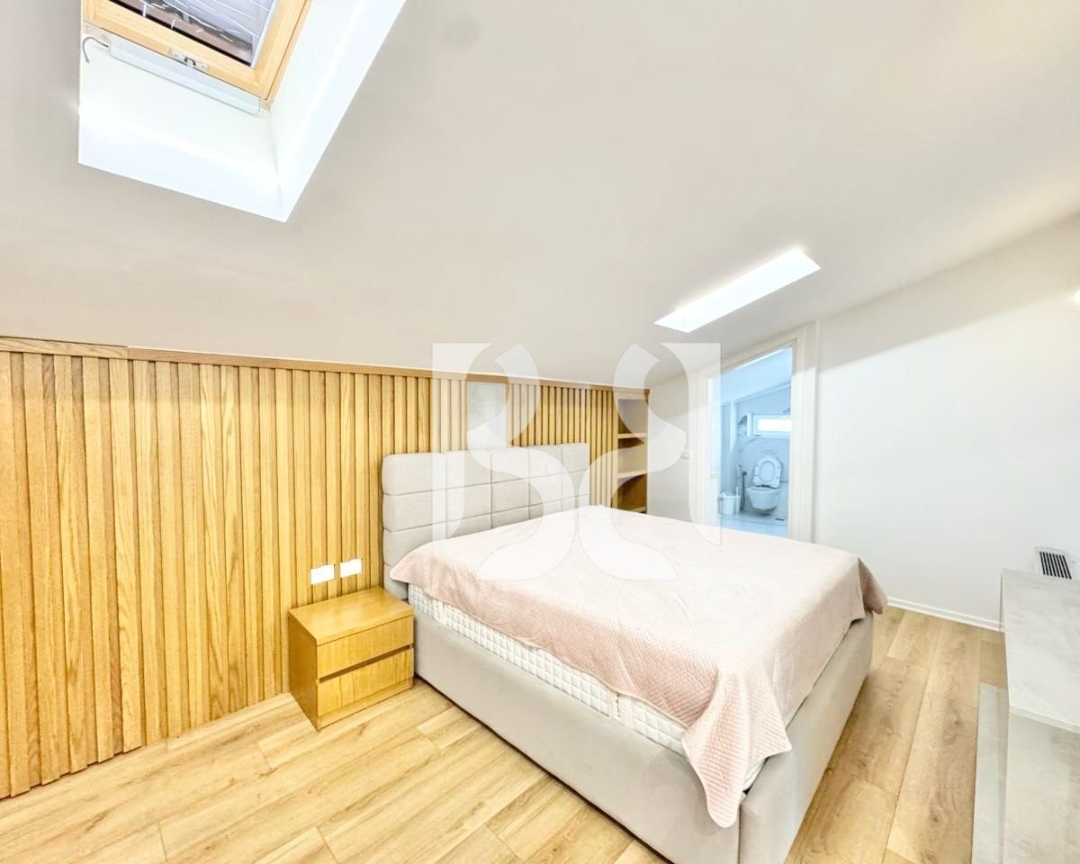 APARTAMENT ME QERA 3+1+2 ME 3 PARKIME TE SECRET GARDEN*