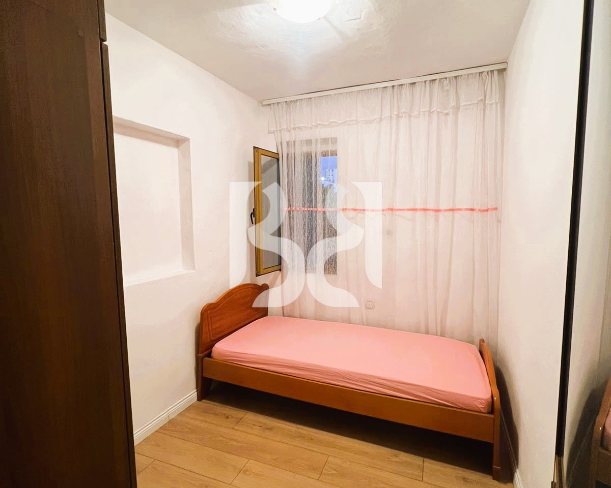 APARTAMENT 2+1 ME QIRA PRANE UET, KINOSTUDIO