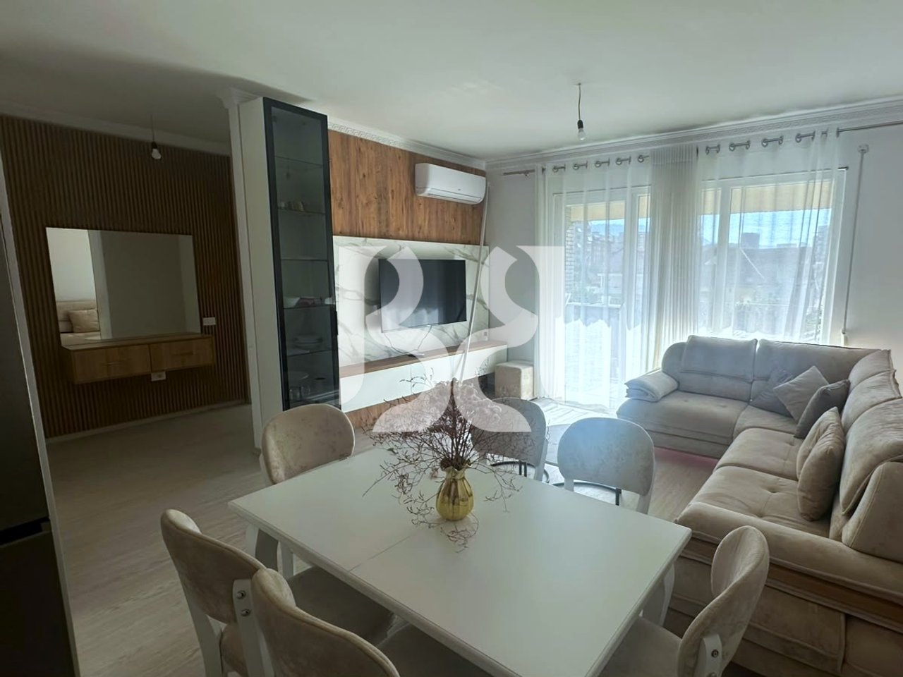 Apartment 2+1+2 for Rent in IBN Complex | 80,000 Lek/Month