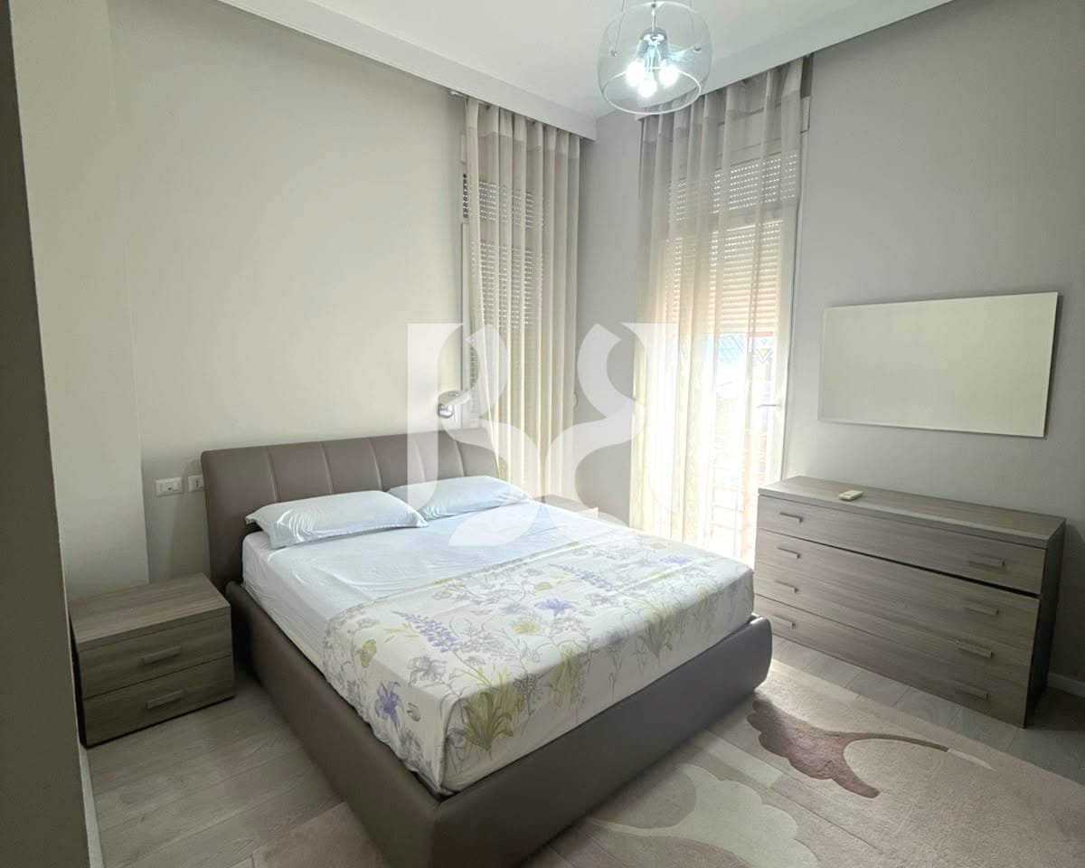 APPARTAMENTO 2+1 IN AFFITTO NEL PAZARIN E RI, TIRANA